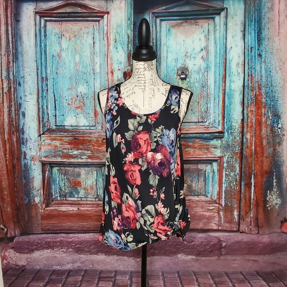 Tops - Floral Tank Top